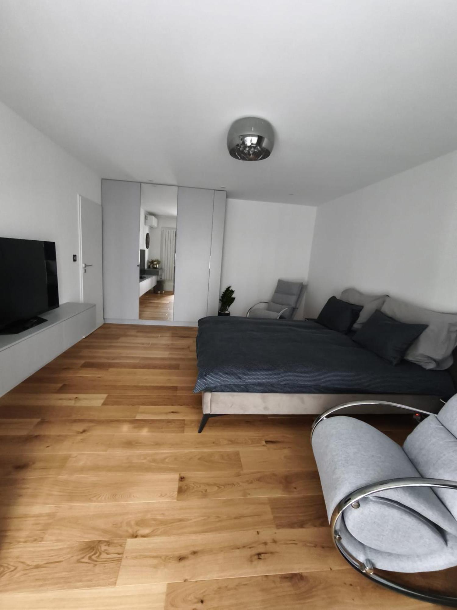 Studio Lux, Elegant & Confortabil Brașov Exterior foto